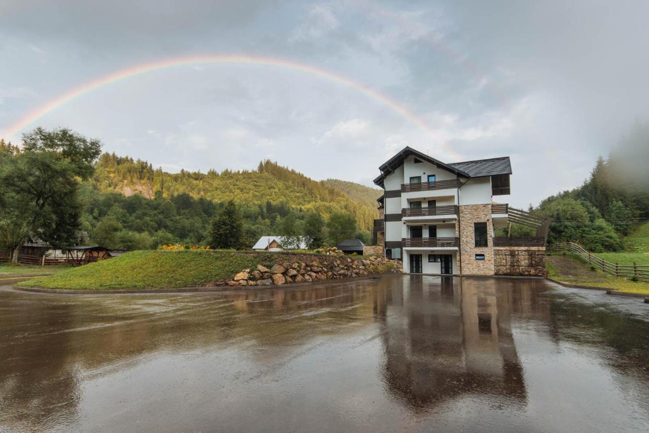 Comoara Raraului Câmpulung Moldovenesc Buitenkant foto