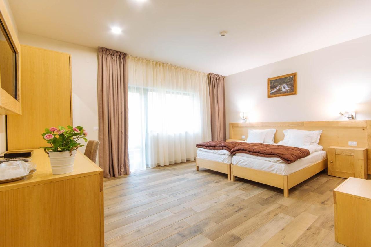 Comoara Raraului Câmpulung Moldovenesc Buitenkant foto